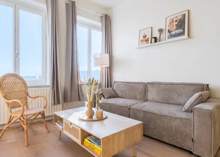 Appartement Centre Equipped Metro At 50m Tourcoing