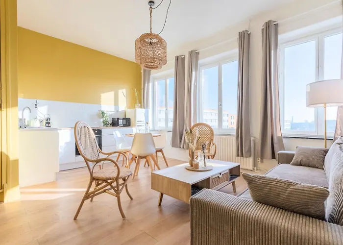 Centre Equipped Metro At 50m Tourcoing