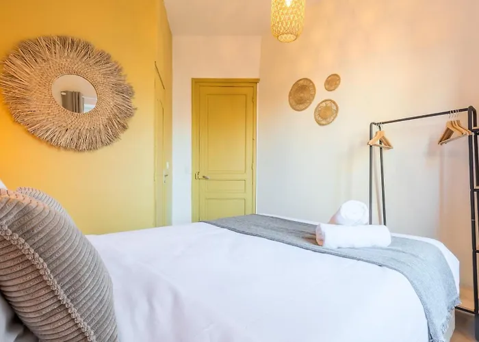 Centre Equipped Metro At 50m Appartement